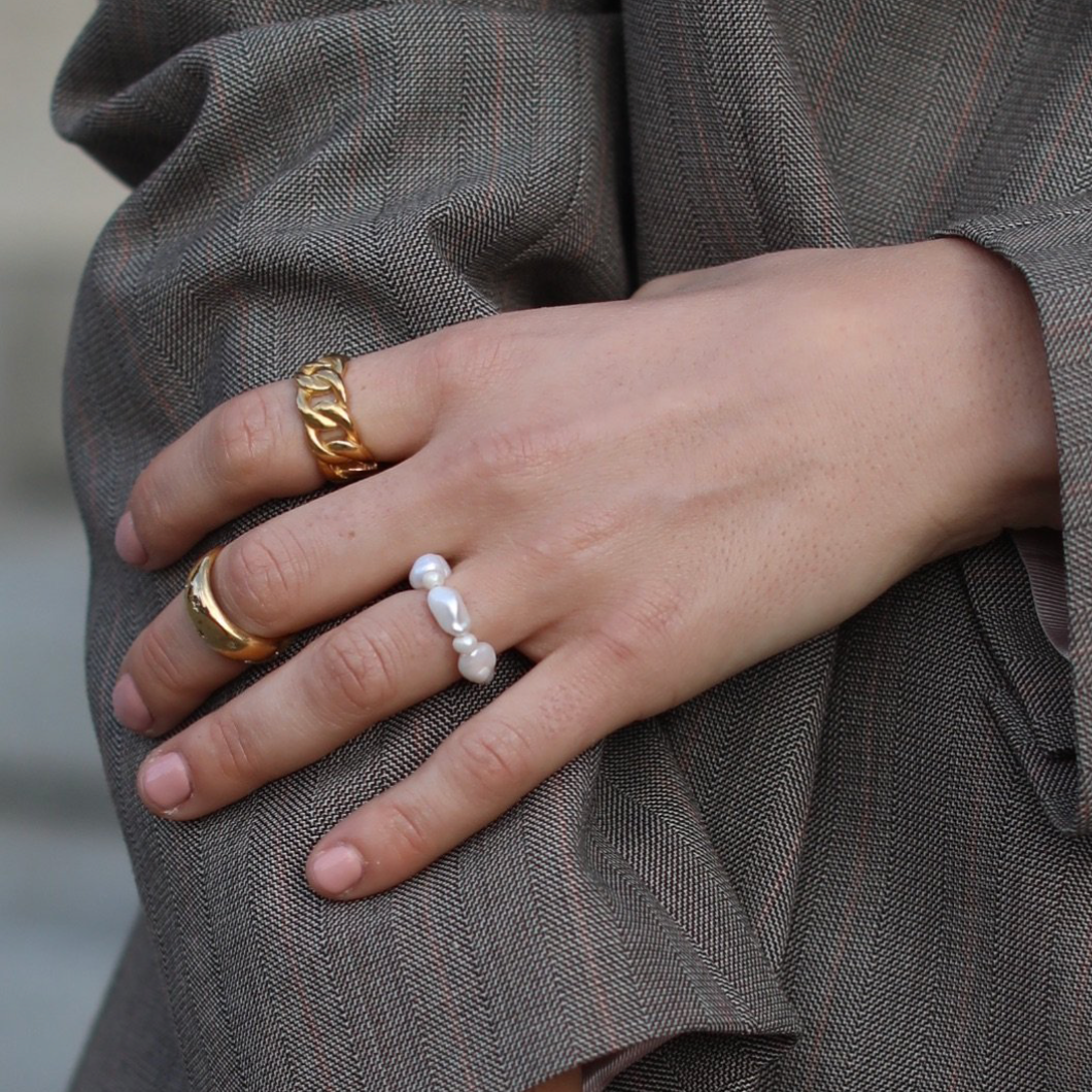 Oyster Ring